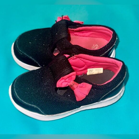 Black and Pink Kids Shoes - Picture 2 of 3